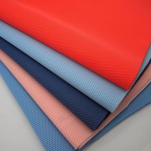 Tissu en maille sandwich tricoté chaîne 100 % polyester léger de haute qualité DT40 pour chaussures, articles de sport, bagages et meubles - Product Image 4