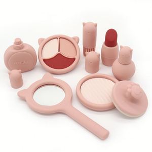 Juego de Maquillaje de Silicona para Niñas, Ecológico, Lavable, Cosmético, Lápiz Labial, Uñas, Juguetes de Belleza y Moda, Venta al Por Mayor - Product Image 1