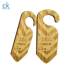 Personnalisé vente chaude bambou bois matériel bureau <span class=keywords><strong>Hottel</strong></span> chambre porte Message invite signe pas déranger étiquette volante - Product Image 4