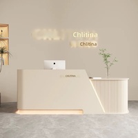 Comptoir de réception minimaliste moderne sur mesure en bois multifonctionnel pour caisses, salons de beauté, bars, magasins de vêtements, halls d'entreprises