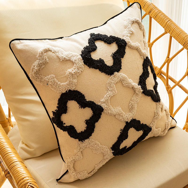 Four-leaf tufted clover (do not wash)