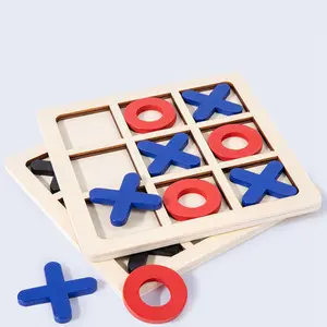 Классическая игрушечная настольная деревянная игра в шахматы