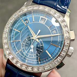 Montre mécanique automatique classique avec complications, cadran bleu, lunette sertie de diamants, pour célébrations, galas caritatifs et événements commémoratifs - Product Image 2