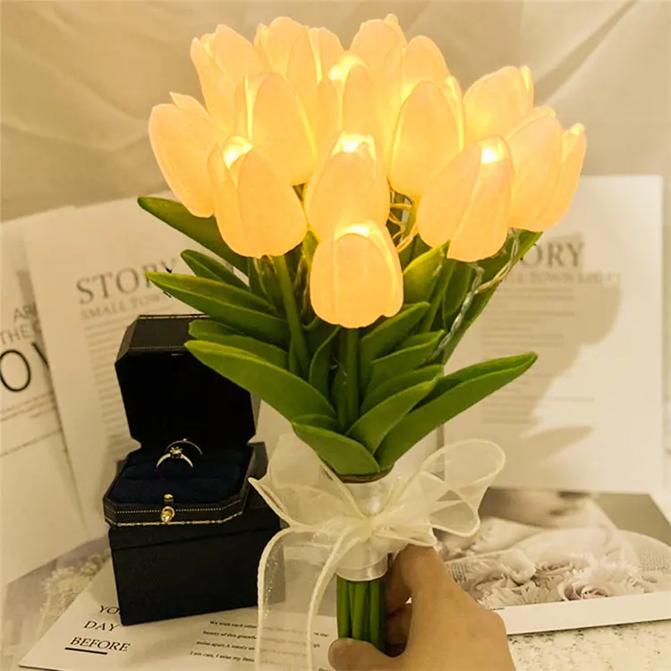 مصباح LED من زهور التوليب الاصطناعية USB قابل للشحن للزهور مصباح جو قابل للإضاءة آمن لتوفير الطاقة لإمدادات الديكور المنزلي