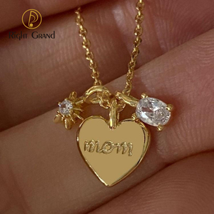 Nuovo stile personalizzato giorno della <span class=keywords><strong>mamma</strong></span> gioielli regalo oro placcato zircone amore cuore collana ciondolo <span class=keywords><strong>mamma</strong></span> - Product Image 1