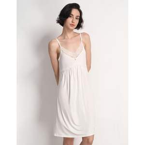 Camisón de Bambú y Viscosa Personalizado para Mujer, sin Mangas, con Tirantes Finos, Ropa de Dormir Suave, Proveedores de Ropa al por Mayor y al Detal - Product Image 3