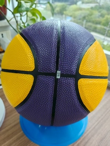 Ballon de basket-ball de taille officielle 7, de qualité professionnelle, en PU, prix d'usine en Chine, pour l'entraînement et les matchs - Product Image 3