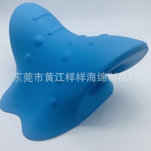 Oreiller de massage pour le cou en mousse PU avec fonction de tapotement pour la traction et la correction - Product Image 2