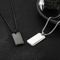 Insigne militaire en acier au titane poli miroir pour homme pendentif carte d'identité personnalisée plaque carrée gravée brillante tendance 18K