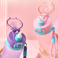Bouteille d'eau sport givrée mignonne avec pulvérisateur de brume rafraîchissante, gourde portable anti-fuite pour enfants