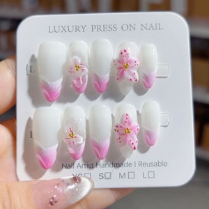 Prensa acrílica en forma de almendra corta que señala a mano en <span class=keywords><strong>uñas</strong></span> postizas 3D <span class=keywords><strong>uñas</strong></span> postizas hechas a mano al por mayor - Product Image 5