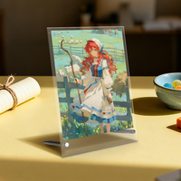 Conçu sur mesure dessin animé Anime acrylique cadre de bureau translucide arc-en-ciel imprimé voyageur debout affichage en plastique produit d'artisanat