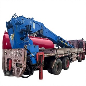 Grue pliante 40 tonnes avec moteur à engrenages et pompe, hauteur de levage 14 m, montée sur remorque de camion - Product Image 1