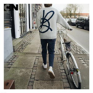 Pull en laine surdimensionné décontracté pour homme certifié GRS, anti-boulochage, 360g, respirant, séchage rapide, hiver - Product Image 3