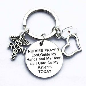 Porte-clés de luxe en acier inoxydable avec logo médical et impression UV pour infirmière et médecin - Durable et de haute qualité - Product Image 6