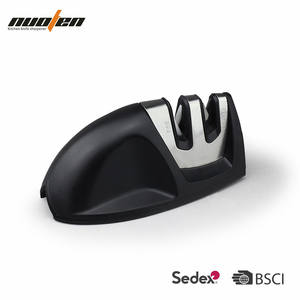 Aiguiseur de couteaux Bayco en acier inoxydable, outil de cuisine manuel multi-grains pour un affûtage rapide et facile - Product Image 5