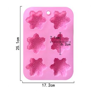 Moule en silicone rose flocon de neige à 6 cavités pour chocolat, savon, bougie, pâtisserie DIY, dessert, gâteau - Product Image 2
