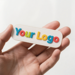 Etiquetas de Silicona Ecológicas Premium con Logotipo, Etiquetas Personalizadas de Alta Adhesión para Ropa y Bolsas - Product Image 2