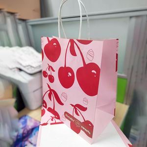 Bolsa de Papel Kraft Blanca y Marrón Impresa Personalizada para Comida Rápida, Comida para Llevar y Restaurantes, con Asa, Venta al por Mayor para Uso en Tiendas de Ropa - Product Image 3