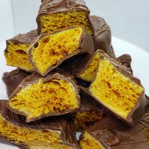 Bonbons éponge croustillants au miel et au caramel, vente en gros, collation sucrée, OEM, marque privée, confiserie dorée croustillante - Product Image 3