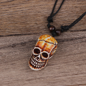 Collar con colgante <span class=keywords><strong>de</strong></span> diente <span class=keywords><strong>de</strong></span> <span class=keywords><strong>lobo</strong></span> <span class=keywords><strong>de</strong></span> imitación <span class=keywords><strong>de</strong></span> hueso <span class=keywords><strong>de</strong></span> yak, estilo vintage, con diseño <span class=keywords><strong>de</strong></span> calavera <span class=keywords><strong>de</strong></span> resina y cadena <span class=keywords><strong>de</strong></span> cuerda, joyería unisex al por mayor - Product Image 5