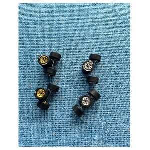 Mini GT 1/64 M4 GT3 S15 R35 Mobil Balap Super Klasik Plastik Produk Rumah Tangga Ukuran Kustom - Product Image 1