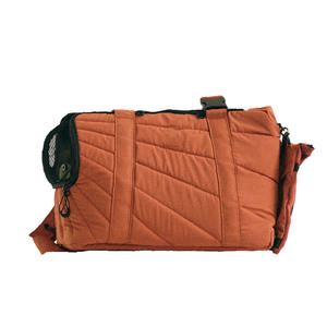 फैशन हॉट सेलिंग पालतू जानवर यात्रा टोटे बैग पोर्टेबल पेट बैग हैंडबैग छोटे पालतू जानवर लुभावनी कुत्ते बिल्ली वाहक बैग - Product Image 3