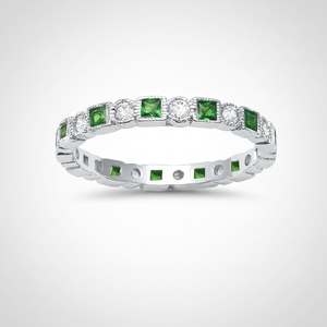 Anillo Eternity con Esmeralda Verde Simulada Redonda Alternante, Banda de Plata de Ley 925 - Product Image 1