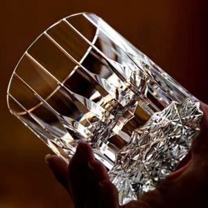 <span class=keywords><strong>Verres</strong></span> à cocktail en cristal transparent K9 de 7 oz avec gravure à la main, verre à whisky kaléidoscopique, gobelet lourd - Product Image 1