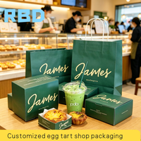 Série de contenants alimentaires personnalisés avec logo, boîtes et sacs en papier pour boissons chaudes, thé au lait, bubble tea à emporter pour les boutiques de tartelettes aux œufs