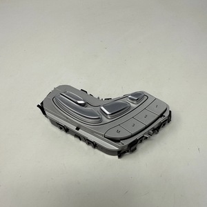 Interrupteur de commande de siège côté droit Mercedes-Benz E300 2139059803, réglage électrique du siège pour remplacement et réparation - Product Image 2