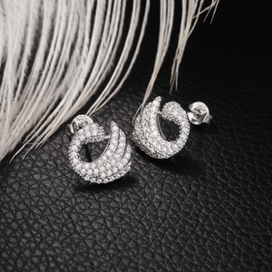 Orecchini a Forma di Cigno per Donne, Design Animale, Accessori per Orecchie da Indossare Quotidianamente - Product Image 5