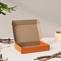 Boîte en papier kraft naturel écologique avec impression personnalisée de l'intérieur et impression du logo de la marque