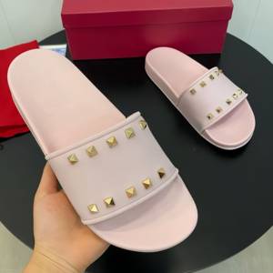 Pantuflas Unisex de Alta Calidad con Diseño de Tachuelas, Pantuflas de Playa para Exteriores, Transpirables y Desodorantes, Dropshipping - Product Image 3