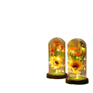 Kit de fleurs artificielles La Belle et la Bête, tournesol en soie avec lumière LED dans des feuilles vertes, dôme en acrylique sur base en plastique - Product Image 1