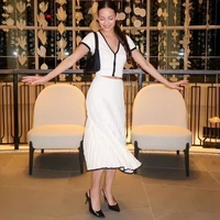 Ensemble de robe 2 pièces à motif solide élégant pour femmes pour le printemps été décontracté mode de banlieue court maigre vente chaude sur AliExpress