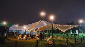 Tentes de glamping de luxe solaires quatre saisons pour 300 personnes, flexibles et combinables, pour activités professionnelles, loisirs, plage et désert - Product Image 3