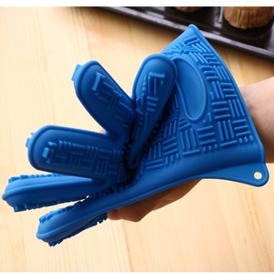 Gants de cuisine longs en silicone imperméables et antidérapants, gants de grillade résistants à la chaleur, gants de barbecue, maniques de four en silicone pour la cuisine - Product Image 1