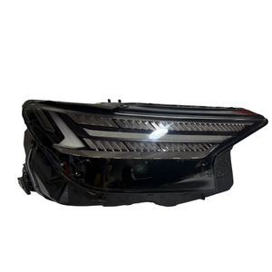 Ensemble de phares matriciels haute définition de haute qualité pour <span class=keywords><strong>Audi</strong></span> <span class=keywords><strong>Q4</strong></span> E-tron - Product Image 1
