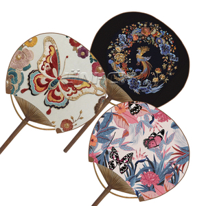 चित्रित तकनीक के साथ अनुकूलित जापानी गोल हाथ के प्रशंसक, चित्रित तकनीक के साथ व्यक्तिगत ओम कला मुद्रित लोगो शादी मेहमानों के लिए उपहार प्रदान करता है - Product Image 2