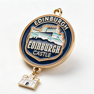 Pendentif Souvenir en Métal Émaillé Dur du Château d'Édimbourg, Breloque Circulaire Plaqué Or avec Mini Château Suspendu - Product Image 3