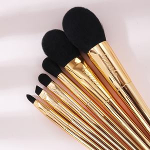 Ensemble de 6 pinceaux de maquillage professionnels Gracedo Gold, logo personnalisé, marque privée, vente en gros, pinceaux pour le visage, les yeux, le correcteur - Product Image 5