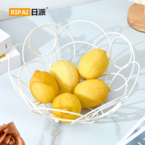 Corbeille à fruits en fer forgé Ripai, design irrégulier blanc, rangement pour salon, table basse, style moderne minimaliste - Product Image 1