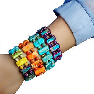 Bracelets tendance en résine acrylique géométrique, marbré blanc multicolore, designs fantaisie unisexes, bijoux à la mode pour femme - Product Image 6
