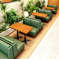 Meubles de café, de restauration rapide et de cantine en chêne naturel carré sur mesure, ensemble de table et de chaises en bois massif avec structure en métal solide