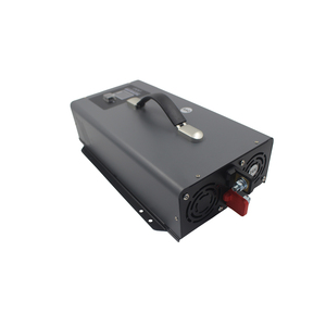 Generador Solar Portátil de 3500W con Onda Sinusoidal Pura, Protección Contra Sobrecarga, Tres Enchufes y LED para Uso en Casa y Auto - Product Image 2