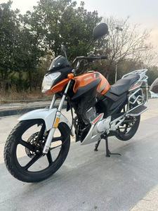 Yamaha Tiansun 125 |   Économique en carburant |   Moto de banlieue confortable pour les trajets urbains - Product Image 3