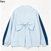 OEM/ODM Neue Modische Damen-Collegejacke im Chinesischen Stil mit Stehkragen, Froschknöpfen, Blumenärmeln und Perlenbesatz für den Herbst