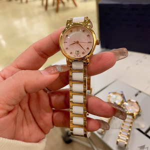 Elegante Reloj de Pulsera para Mujer con Esfera de Nácar, Marcadores de Cristal, Caja en Tono Dorado para Uso Diario y de Oficina Longinesing - Product Image 3