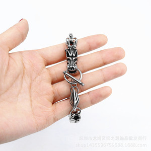 Yunnique Dragon Pulsera de acero de titanio para hombre, color acero, diseño de signo del zodiaco animal, joyería de regalo - Product Image 3